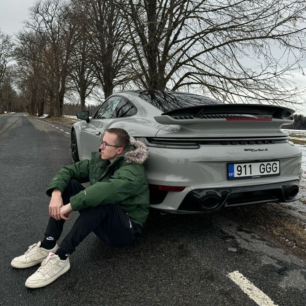 ropz o żartach ze spadku formy po zakupie Porsche: Mnie to nie śmieszy